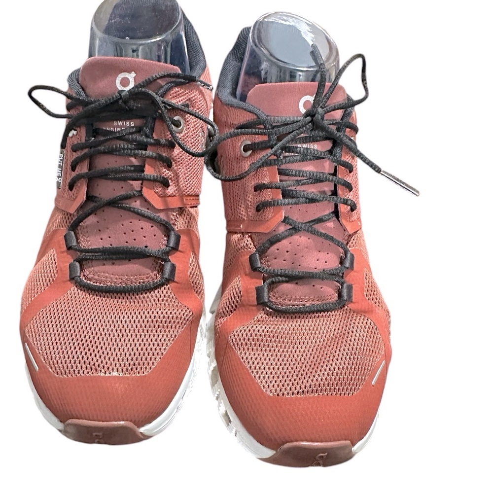 Women's On Cloud 5 Size 9.5 Ruby Rust Red - image 1
